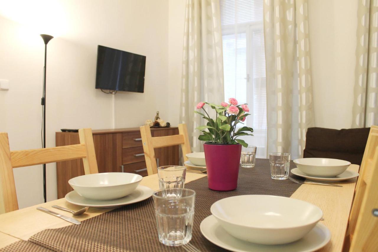 Daire Modern Ve Smeckach 28 *